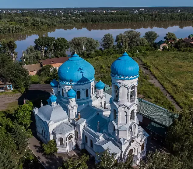 вид на церковь сверху