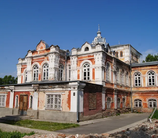 вид на старинное здание