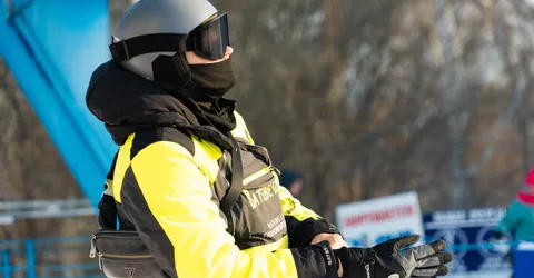 freepik__assistant__74107