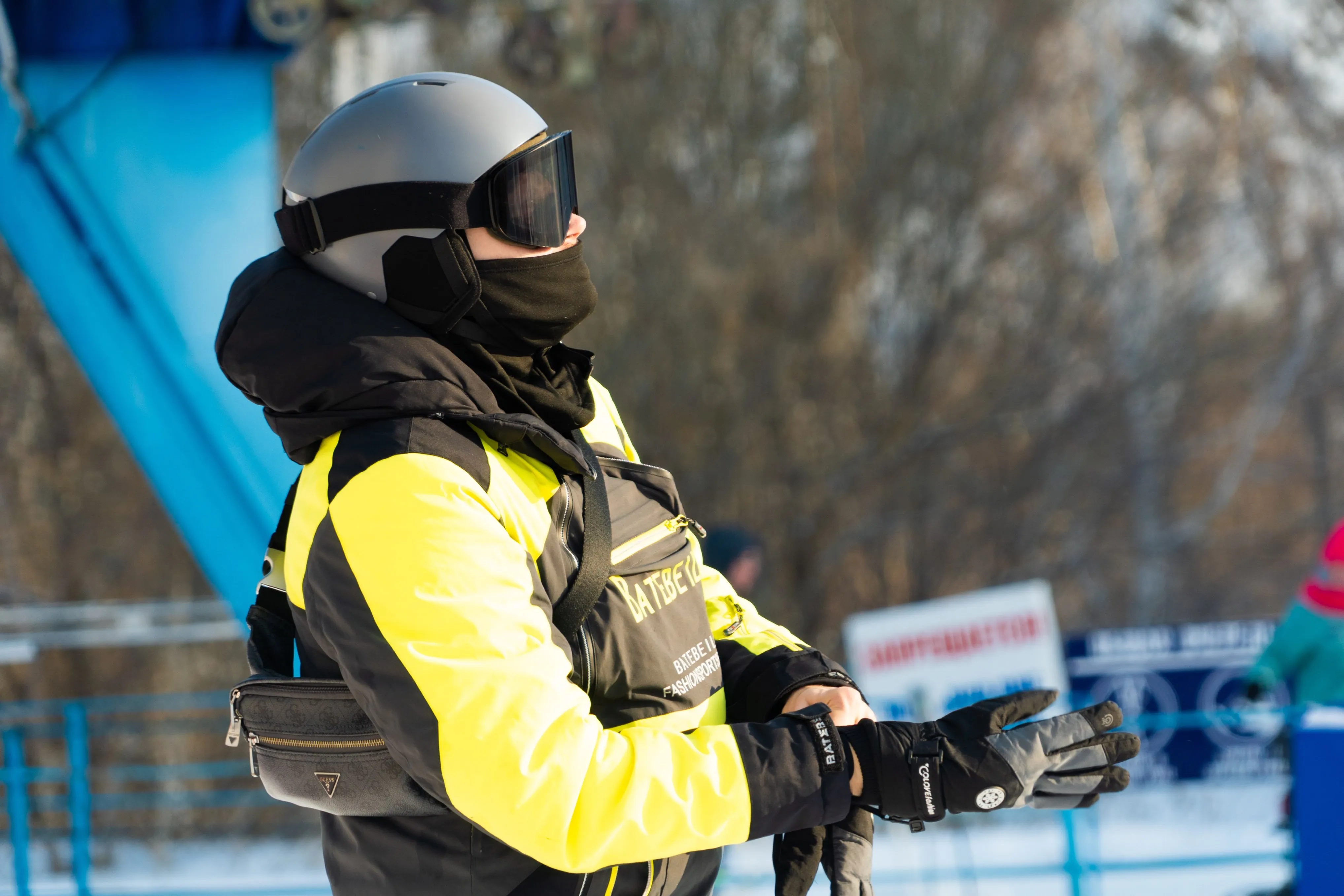 freepik__assistant__74107