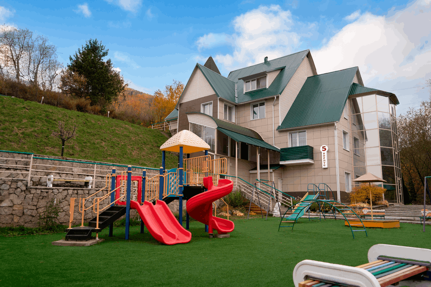 детская площадка