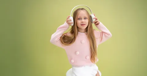 detskii-studiinyi-portret-izolirovan