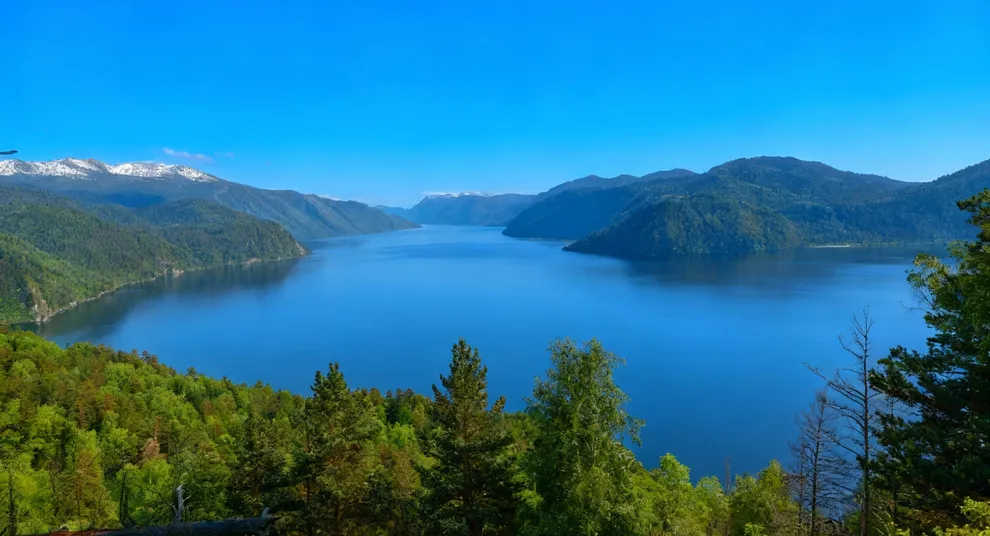 горная река